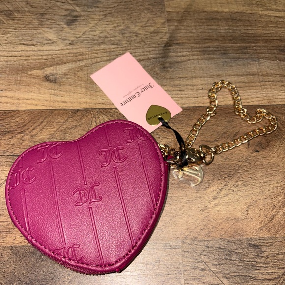 Juicy Couture Heart Coin Purse – Magenta with Gold Chain – NWT - Picture 4 of 4